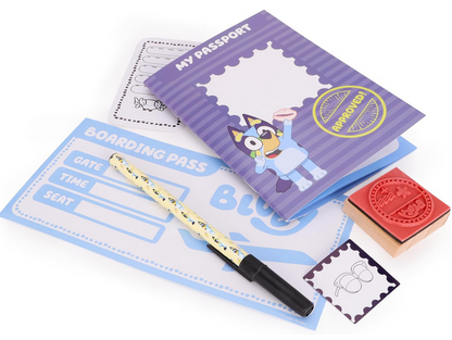 Bluey 20 Piece Pretend Travel Activity Set