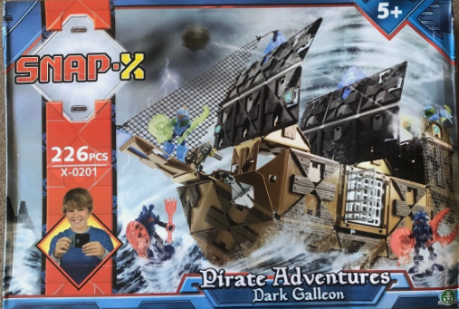 SNAP-X | 226 Piece Pirate Adventures Dark Galleon