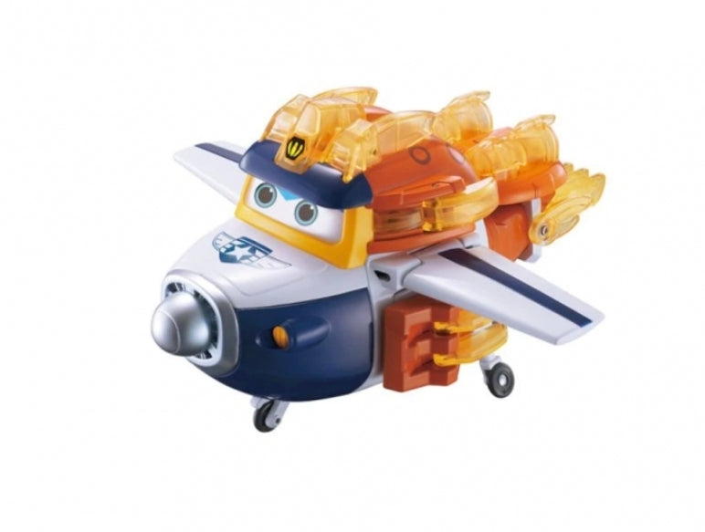 World Guardians Superwings | Deluxe Transforming - Animal Paul